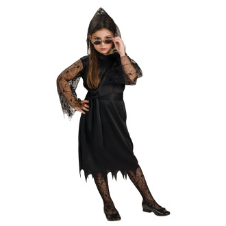 Ghotic Lace Vampiress